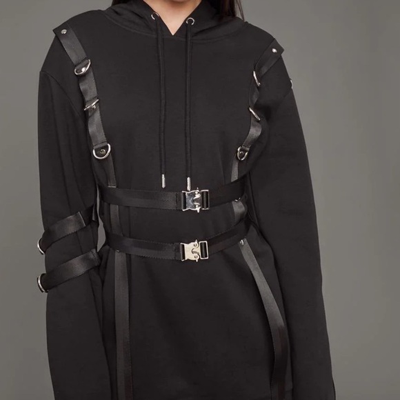 Nwt POSTER GRL CAME TO SLAY HARNESS HOODIE - Picture 3 of 5